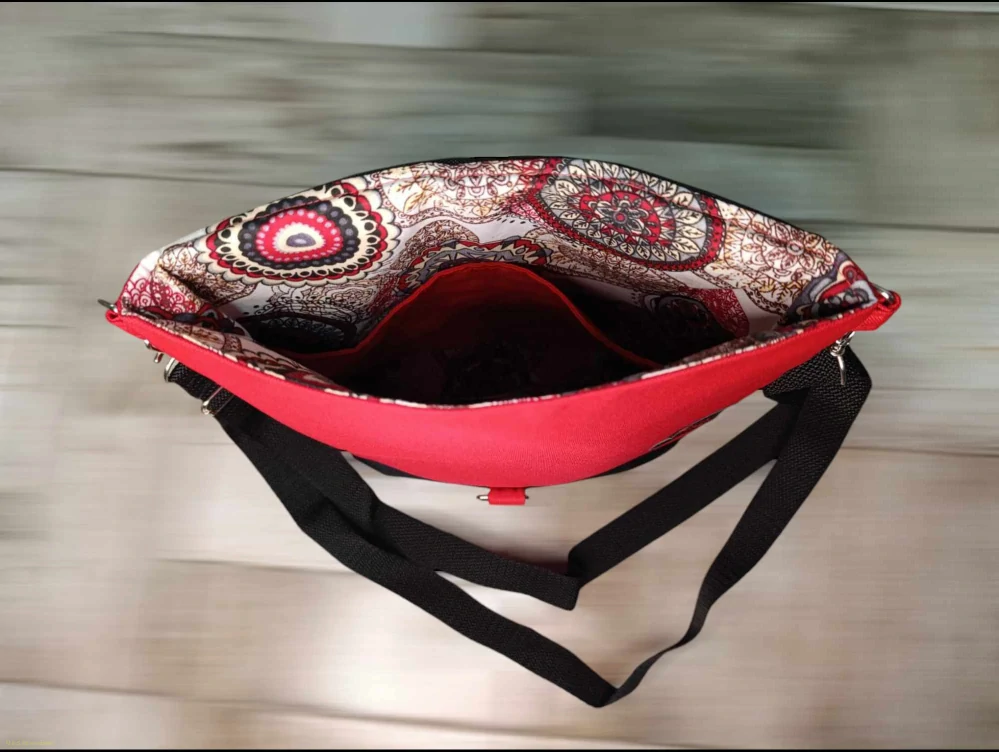 Kabelka Monika červená