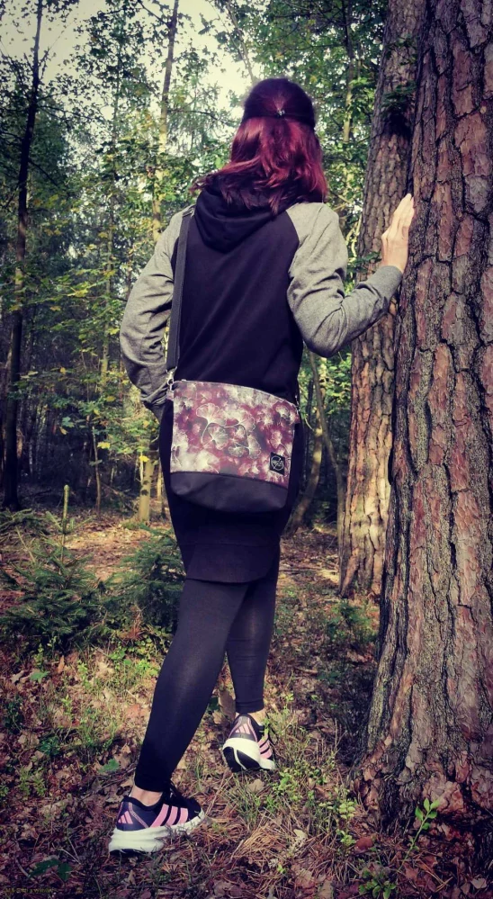 Kabelka Iveta tmavá