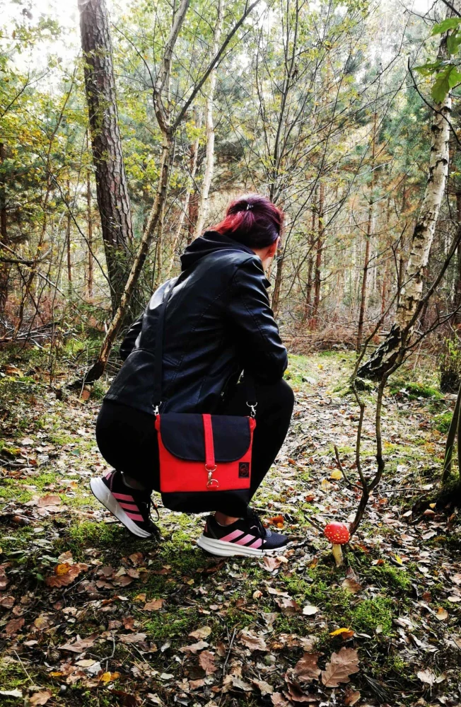 Kabelka Monika červená